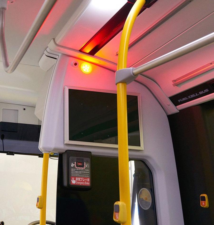 Детали интерьера Toyota Sora Fuel Cell Bus 2019 года  (фото 7 из 7)